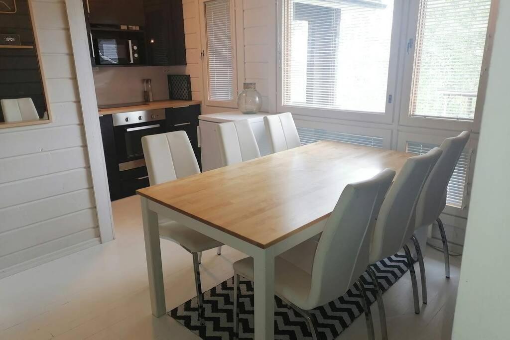 Muurame High Rise Cottage מראה חיצוני תמונה